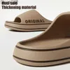 Tofflor sommarmän tjock sula strand glider kvinnor badrum anti-halk toffel mjuk sandaler mode flip-flops ultralätt skor01dhrh h240322