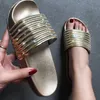 Zapatillas artesanales de verano para mujer con cara brillante Zapatillas brillantes Sandalias de fondo plano GAI Diamante de moda ligero y cómodo para mujer Nuevo Sexy