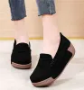 Pompe Eagsity 12 stile 100% in pelle scamosciata Cow Sueve Women Shoes Loafrers Wedges Platform Platform Slip on Shoes Sneaker