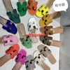 Sandals Leather Oran Oran Women's Slippers 2024 Summer New Leather Leather Shoes Womens Outsider Beach Slippers Logo RHKC