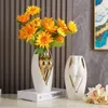 Vases European Style Ceramic Hip Vase Creative Art Home Decoration Ornaments Living Room TV Cabinet Handicrafts