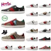 New Bee Designer Low Hommes Chaussures Casual Haute Qualité Fraise Tigre Brodé Noir Serpent Pomme Blanc Vert Rayures Ace Marche Femmes Baskets Taille EUR35-46