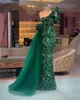 Abiti da sera lunghi scintillanti 2022 Sirena una spalla di lusso verde scuro paillettes donne africane abiti da festa formale peplo volant P1958187