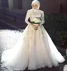 Robes de mariée musulmanes arabes saoudien Elegant 2019 High Necy Lace Appliques à manches longues Train Bridal Bridal1178568