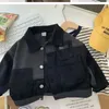 Koreanische Patchwork-Jeansjacke für Kleinkinder, 2–9 Jahre, hübscher, lässiger, modischer Mantel für Frühlings- und Herbstkleidung für Kinder 240318