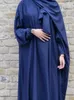 Abbigliamento etnico Ramadan Eid Dress Femme 2024 Dubai per le donne 14 colori semplice tinta unita con cappuccio Abaya islamico con Hijab collegato