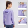 LU-624 Womens Yoga Jacket Huven Slimming Fitness Coat Zippered Snabbtorkning Körning Sport Top Workout Wear Gym Clothes