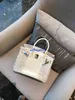 Tygväskor Himalaya Crocodile Handbag äkta Himalayan White Platinum Bag 2024 Nytt modetemperatur Läderkrokodil Handväska Kvinnor BA har logotyp Hba62T