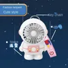 Ventiladores eléctricos Un nuevo tipo de ventilador eléctrico pequeño Gale Astronaut para niños con carga USB Mini ventilador pequeño portátil silencioso de mano Y240320