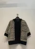 Vestes Femmes 2024 Automne et hiver Style Japonais Rétro Simple Crochet Pull Cardigan Lâche Casual Top pour les femmes