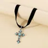 Collier ras du cou gothique Punk Style croix pour femmes, ceinture en tissu luxueux exagéré, collier de fête en club, chaîne de clavicule pour femmes, bijoux