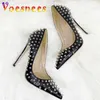 Klänningskor Celebrity Star High Heels 12cm Pointed Thin Heel Single Shallow Mouth Rivet Women Pumps 2023 Ny Unique Design Stilettos H240321EBYWZF08