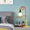 Macaron salon lampadaires nouvel Internet rouge dessin animé couleur métal chambre chambre d'enfants atmosphère Table lumière debout