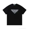 Designer High Version 2024 Summer P Family Fuzzy Triangle Logo Men's and Women's Löst passande kortärmad T-shirt Topdulm