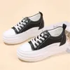 Casual Shoes Spring-Autumn Autumn White Sneakers Vulcanize Basketball Woman 2024 Luxury Women Models Sport Factory Scarp