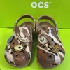 Sandalen EVA Kinder CrocClog Krokodil Schuhe rutschfeste leichte bequeme hochwertige Kinder Sommer Strand lüften Slides Designer Cartoon Hausschuhe A-06