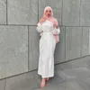 Abbigliamento etnico Eid 2 pezzi in raso bianco sotto abito Abaya con gonna avvolgente sul davanti Set abiti lunghi arabi per donne musulmane Dubai islamica