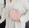 Bolso de mujer nuevas bolsas de mensajero de hombro en forma de corazón amor contraste Color monedero para teléfono móvil bolsos transfronterizos moda