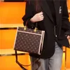 Werksfabrik verkauft Marken -Designer -Handtaschen online zu 75% Rabatt Printed Tasche Neue Mode große Kapazität Damen Schulter Handheld