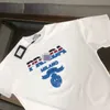 メンズTシャツデザイナーPファミリーホワイトショートリーブTシャツ2024年夏のための新しいルーズフィッティング服トレンディブランド汎用ボディTT3N