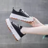 Casual Shoes Ladies On Sale 2024 Varumärke Summer Fashion Tjock Sole Women's Vulcanize Lightweight Lace Up Women Sneakers