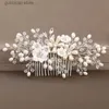 Diademi Copricapo di fiori da sposa Pettini per capelli per la sposa Colore argento Strass Perle Forcine da donna Copricapo da sposa Pettini per capelli Tiara Y240320