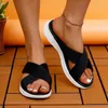 Terlik Kadın Moda Trendi Slip Slip Wear Rahat Yumuşak Yumuşak Çözilmiş Düz Sandalet Flip-Flops Kadınlar İçin Ayakkabı Slaytlar Kadınlar