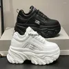 Sapatos casuais branco preto chunky tênis feminino primavera outono fundo grosso moda feminina plataforma de couro do plutônio senhoras rendas