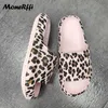 Terlik Leopar Kadınlar Yaz Sandalet Bulut Kalın Platform Banyo Erkekler için Flip Flops Kapalı Slip Slides01Belx H240322