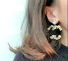 Designer Luxus schöne Ohrstecker Brief besetzt mit Perlen Anhänger Ohrring für Frauen hochwertige Schmuck Zubehör Geschenke