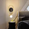 Lampes murales Lampe LED de décoration créative minimaliste moderne pour chambre à coucher salon étude couloir escaliers et lampe El Nordic.