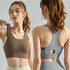 Ny färgad smal axel Sling Yoga Bra hudvård naken fitness tank top med hög elasticitet och stötsäkra samlingsporter underkläder