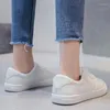 Sapatos casuais 2024 verão feminino tamanho grande 35-43 pequeno branco respirável confortável tênis moda skate