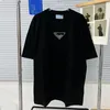 デザイナー女性Tシャツ男性Tシャツ服ファッションシャツ女性トップピュアコットンファブリックホットドリルレター男性とレディース半袖黒い白い