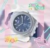 Mens Quartz Designer Watches 42mm rostfritt stål gummi affärsmode armband montre de luxe armele gåvor klockor hög kvalitet