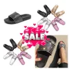 Summer Zapatillas artesanales de verano para mujer con cara brillante Zapatillas brillantes Sandalias de fondo plano GAI Diamond Shining cómodas Lujosas Enfriamiento para mujer brillante