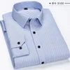 Mode Herren Langarmhemden Junge Kleidung Business Casual Allmatch Plaid Streifen Kragen 1202 240307