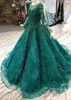 2020 Abito da ballo verde smeraldo Abiti Quinceanera con maniche lunghe Perline Abiti da sera in pizzo pieno Custom Made2648362