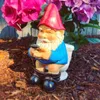 Decorações de jardim 3D Dwarf Play Phone Estátua de vaso sanitário Resina Gnome Escultura Pátio Estatueta