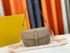 Designer Schoudertas Tote Dames Crossbodytassen Leer Luxe Oude Bloem Diane Baguette Handtas Grote capaciteit Canvas Band Reliëf Letters Vrouw Portemonnee Portemonnee