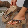 Kapcie Ins Flower Flip Flop Fashion Grube Sandały na damskie Summer Nowe buty plażowe Wyjście H240325