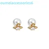 Branddesigner Western Empress Dowagerearring Stud Stud Saturn Français Boucles d'oreilles romantiques Femme Exquise Petite Lumière Fin Oreille Beizhu