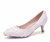 Elbise Ayakkabı 2019 Sıcak Beyaz Çiçek Dantel Düğün Düşük topuklu 5cm İnci Gelin Prenses Pompaları Platform Kadınlar Artı Boyut 34-43 H240321