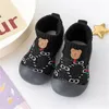 Chaussures à semelles souples pour bébés de 0 à 2 ans, en tissu maille respirant, chaussures simples anti-coups de pied, printemps