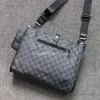 Bolsa de designer sacola Chaopai couro genuíno ombro masculino com padrão xadrez iPad diagonal bolsa para jovens mochila de negócios 3628 70% de desconto na saída