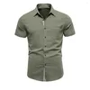 Mattor Social bomullsskjortor för män Singel Pocket Summer Designer Est Men's Short Sleeve Solid Color