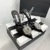 Aquazzura Femmes Sandales Stiletto Cristal Margarita Pompe Nero Fleur Strass évider Décoration Robe À Talons Hauts Bouts Pointus Bride À La Cheville Sandale Usines