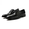 Sapatos de vestido Laces masculinos de couro pontudo Oxford Office Upscale