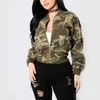 2023 NUOVO ARRIVO Traspirante Crop Giubbotti Donne Custom Camo Stampato Crop Top Twill Denim Distress Jeans Giubbotti Donna in vendita