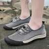 für Spaziergänge lässig 881 Herrenschuhe atmungsaktives Mesh 2024 weiche Turnschuhe große Slipper bequeme Outdoor-Müßiggänger 107 bequem 439